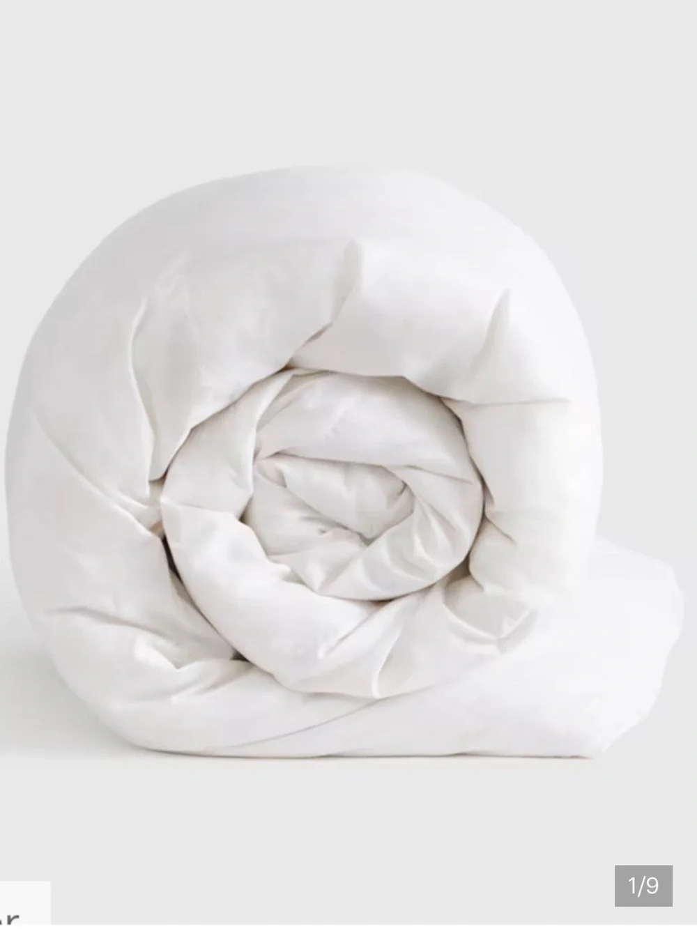NWT Quince Premium Duck Down Lightweight Comforter King / Cal King 9927